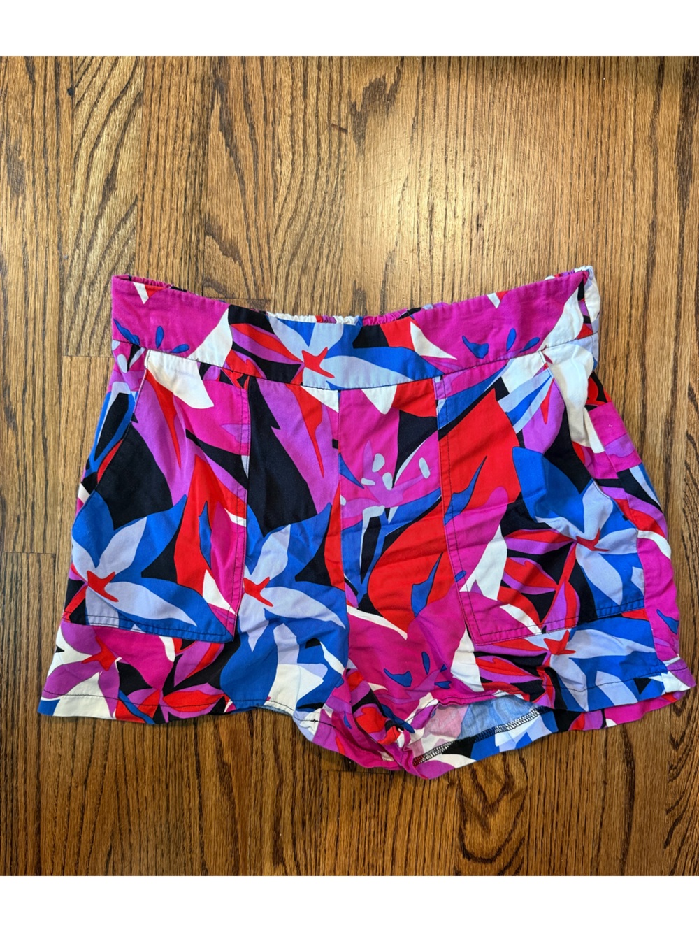 Nine West Women’s Multicolor Printed Elastic-Waist Shorts - Red, Purple, Blue